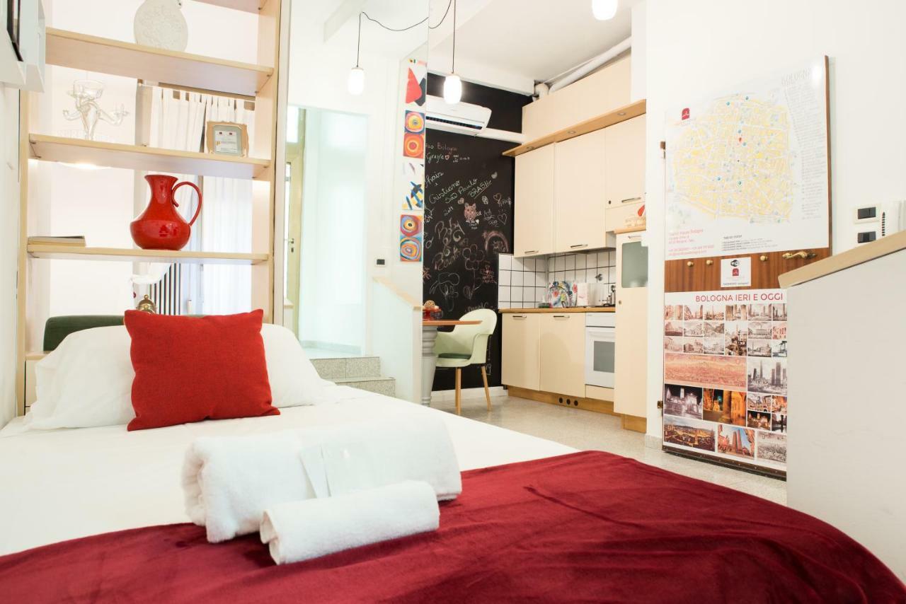 Ferienwohnung 8- Tourist House Bologna - Light House - Self Check-In Exterior foto